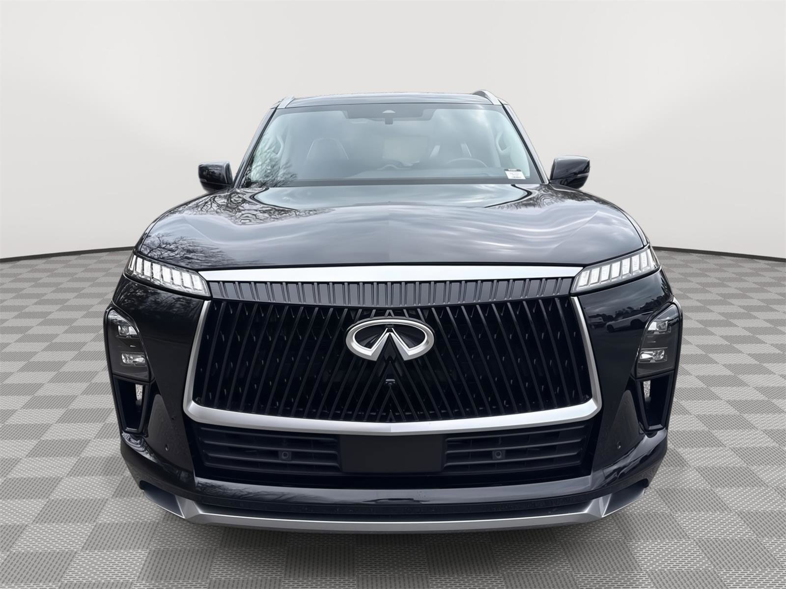 Certified 2025 INFINITI QX80 Sensory image 2