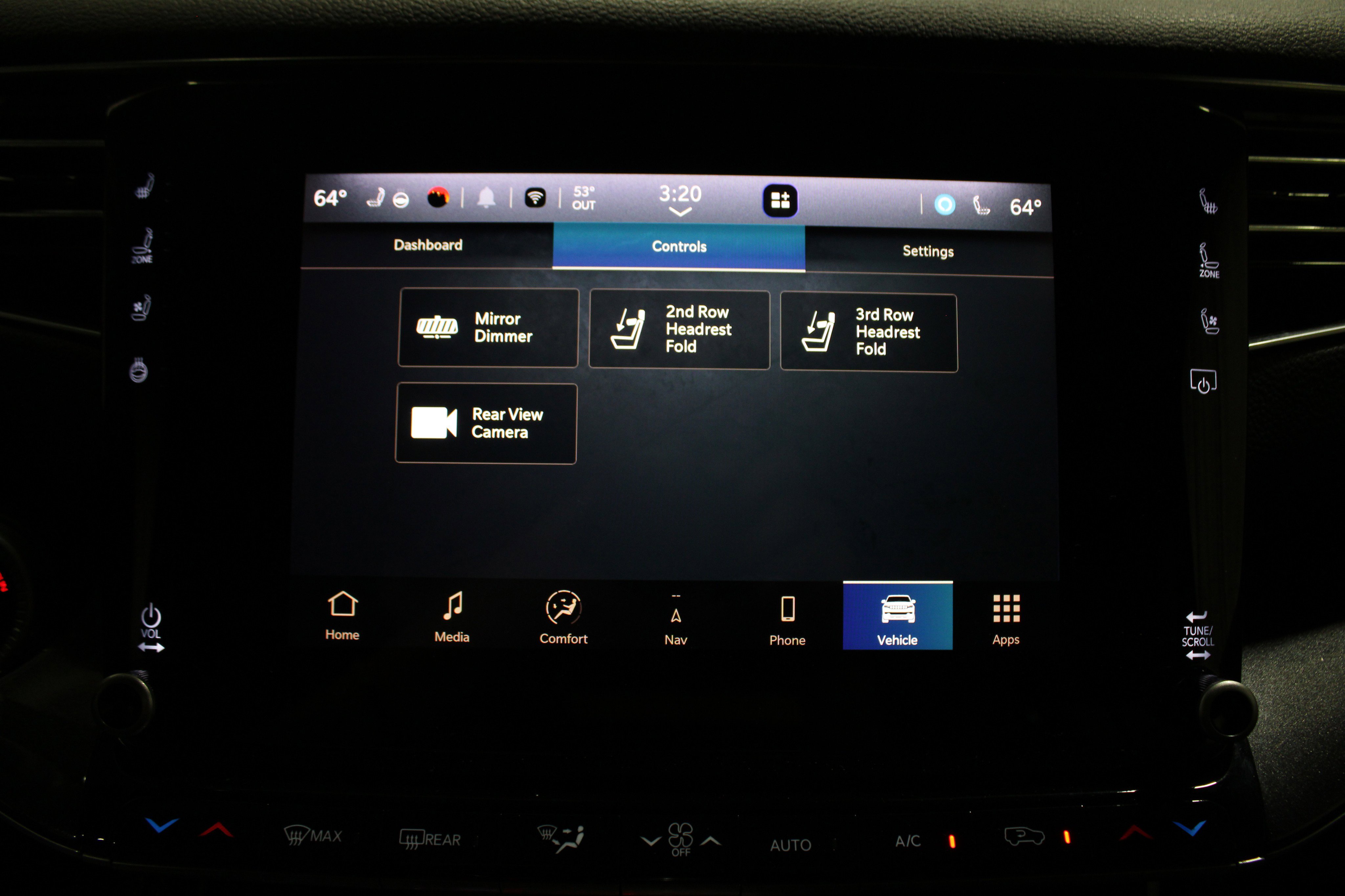 Used 2023 Jeep Wagoneer 4WD w/ Premium Group I image 21