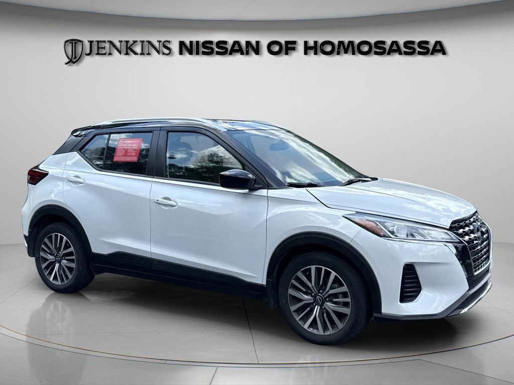 Certified 2024 Nissan Kicks SV image 5