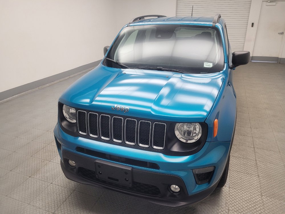 Used 2022 Jeep Renegade Latitude w/ Convenience Group AWD/4WD image 15