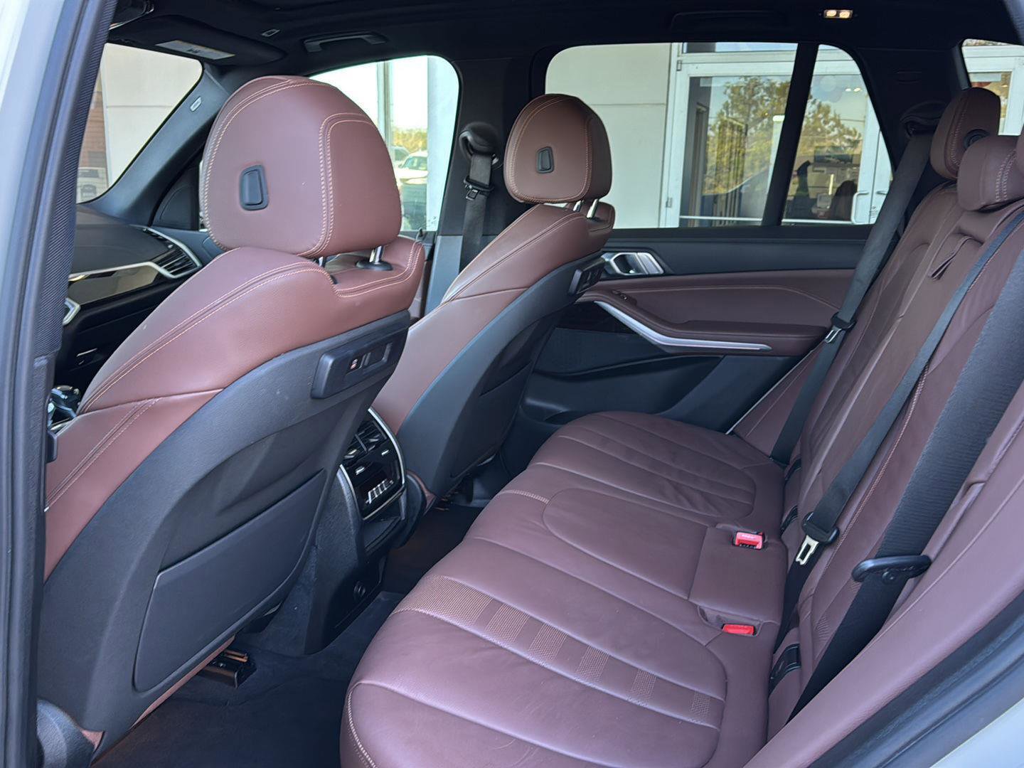 Used 2020 BMW X5 sDrive40i w/ Premium Package image 9