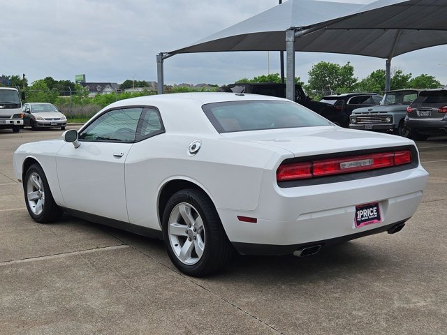 Used 2013 Dodge Challenger SXT Plus image 8