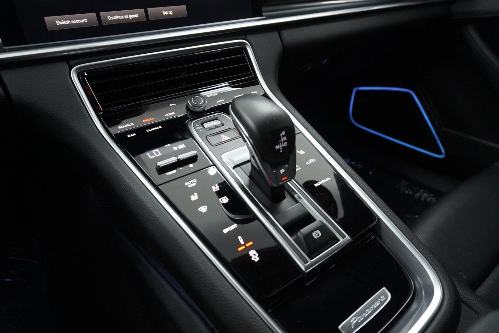 Used 2023 Porsche Panamera Platinum Edition image 23