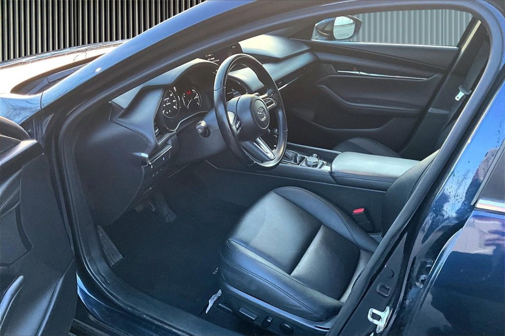 Used 2023 MAZDA MAZDA3 s image 13