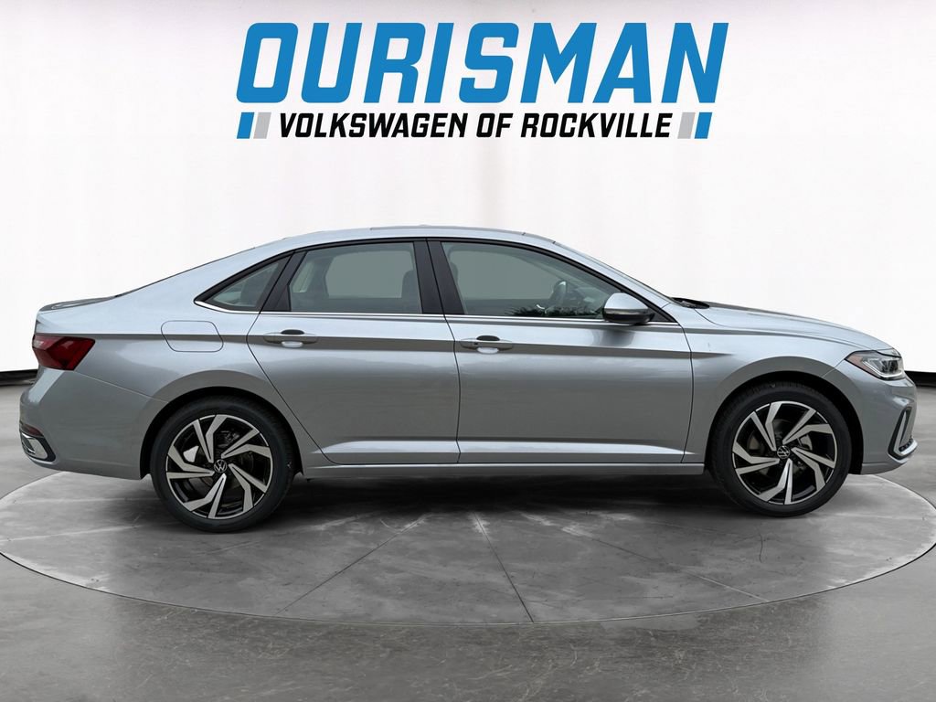 New 2026 Volkswagen Jetta SEL image 7