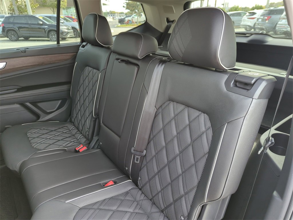 New 2026 Volkswagen Atlas SEL Premium R-Line image 30