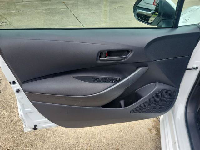 Certified 2026 Toyota Corolla LE w/ LE Premium Package FWD image 12