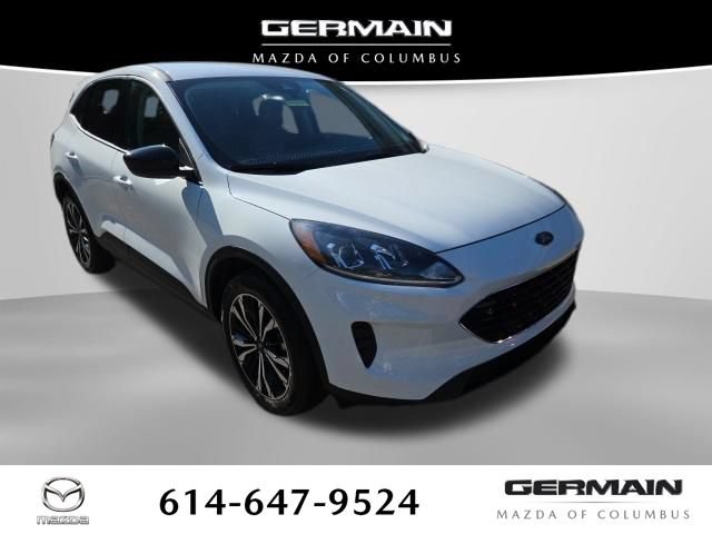Used 2021 Ford Escape SE w/ SE Sport Appearance Package AWD/4WD image 1