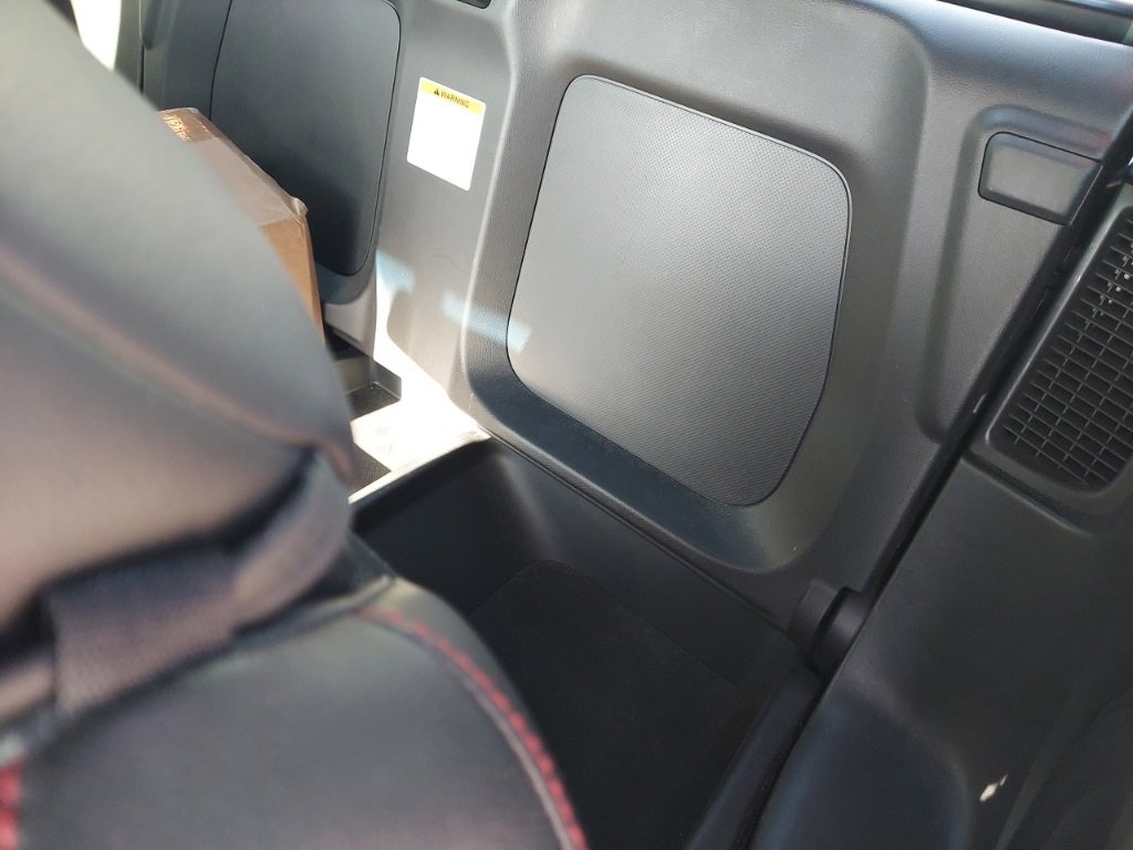 Used 2014 Honda CR-Z EX image 19