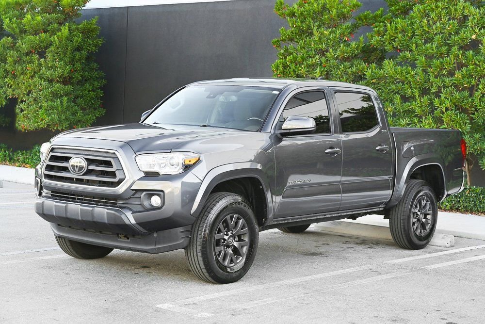 Used 2021 Toyota Tacoma SR5 image 1