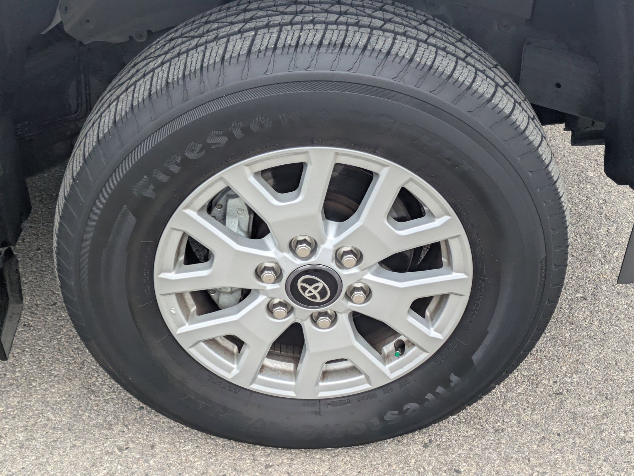 Used 2024 Toyota Tacoma 2WD Double Cab image 29