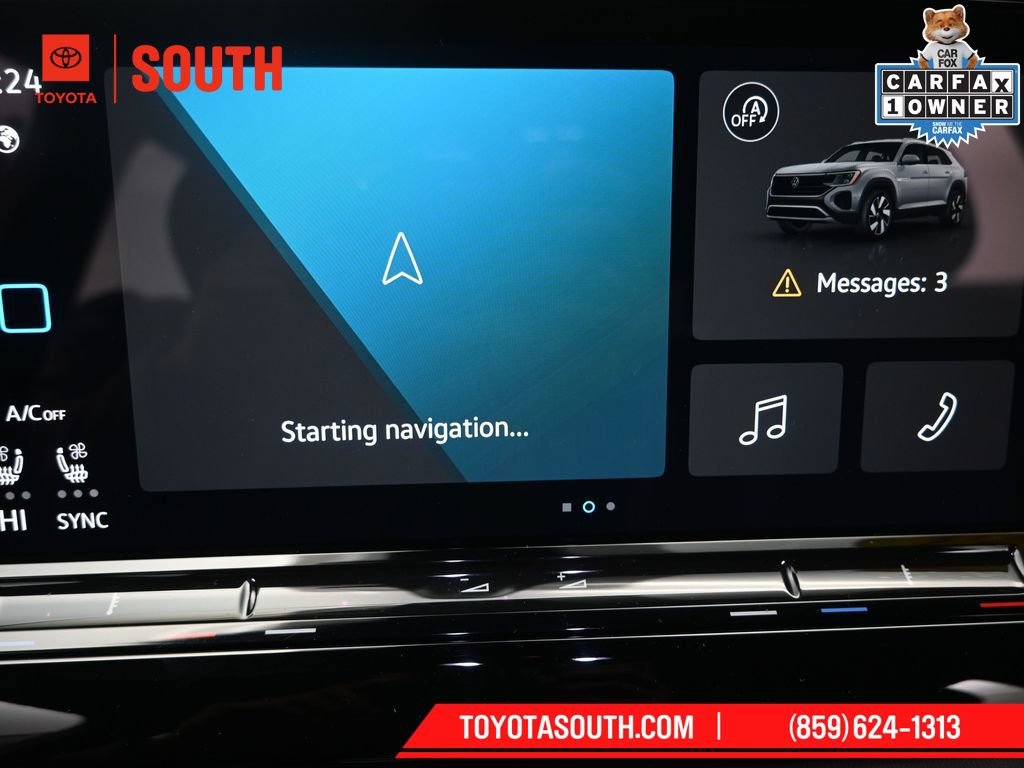 Used 2024 Volkswagen Atlas Cross Sport SE FWD image 28