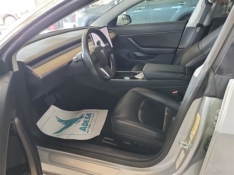 Used 2018 Tesla Model 3 Long Range image 7