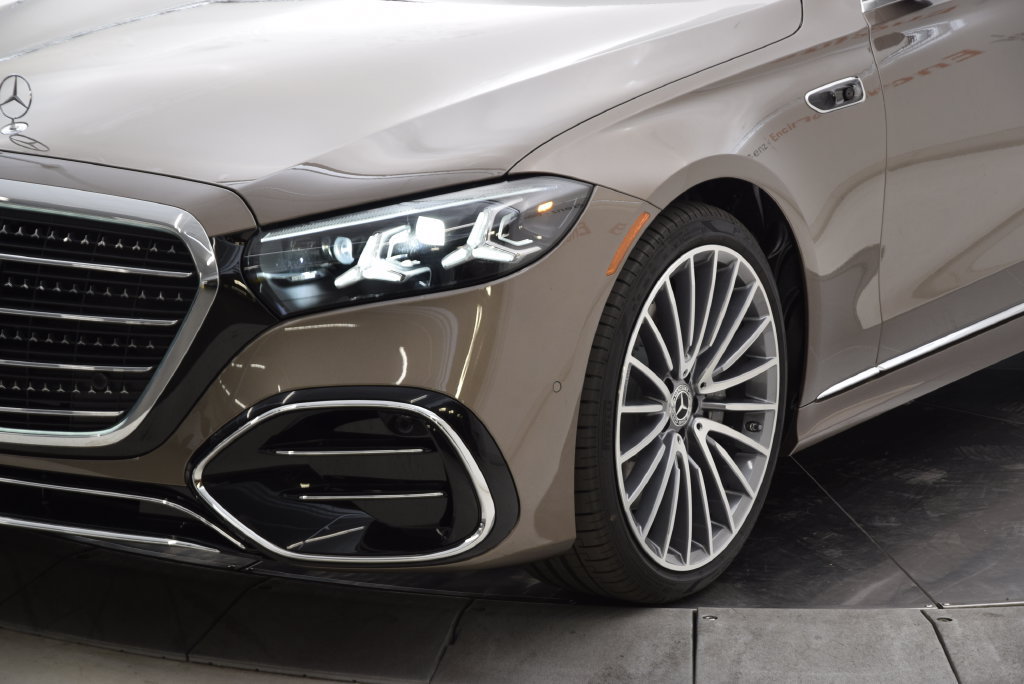 New 2027 Mercedes-Benz S 580 4MATIC Sedan image 11