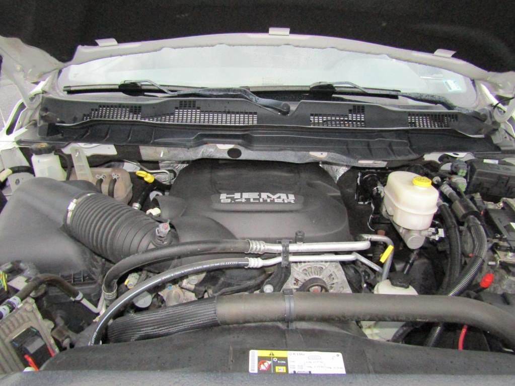 Used 2018 RAM 2500 ST AWD/4WD image 19