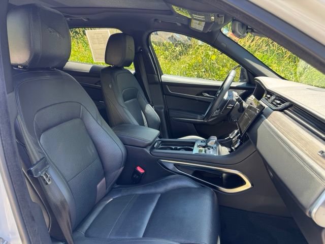 Used 2023 Jaguar F-PACE S AWD/4WD image 20