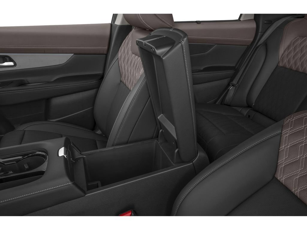 New 2027 Nissan Murano Platinum w/ Cargo Package AWD/4WD image 9