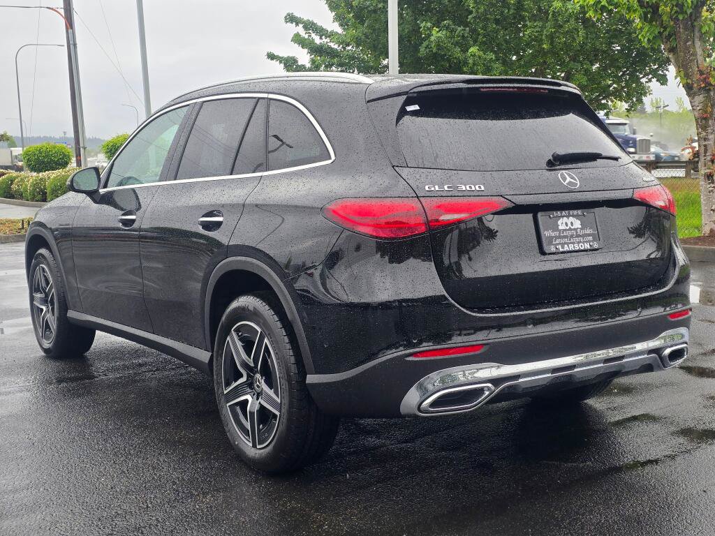 New 2026 Mercedes-Benz GLC 300 4MATIC image 4
