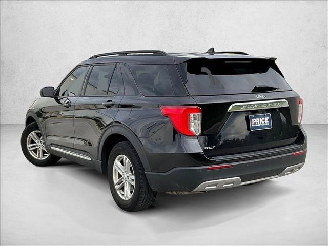 Used 2023 Ford Explorer XLT w/ Equipment Group 202A RWD image 11