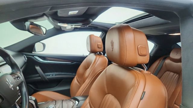 Used 2019 Maserati Ghibli S Q4 AWD/4WD image 34