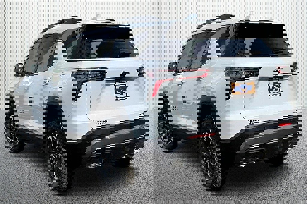 New 2026 Chevrolet Equinox ACTIV w/ Convenience Package III image 8