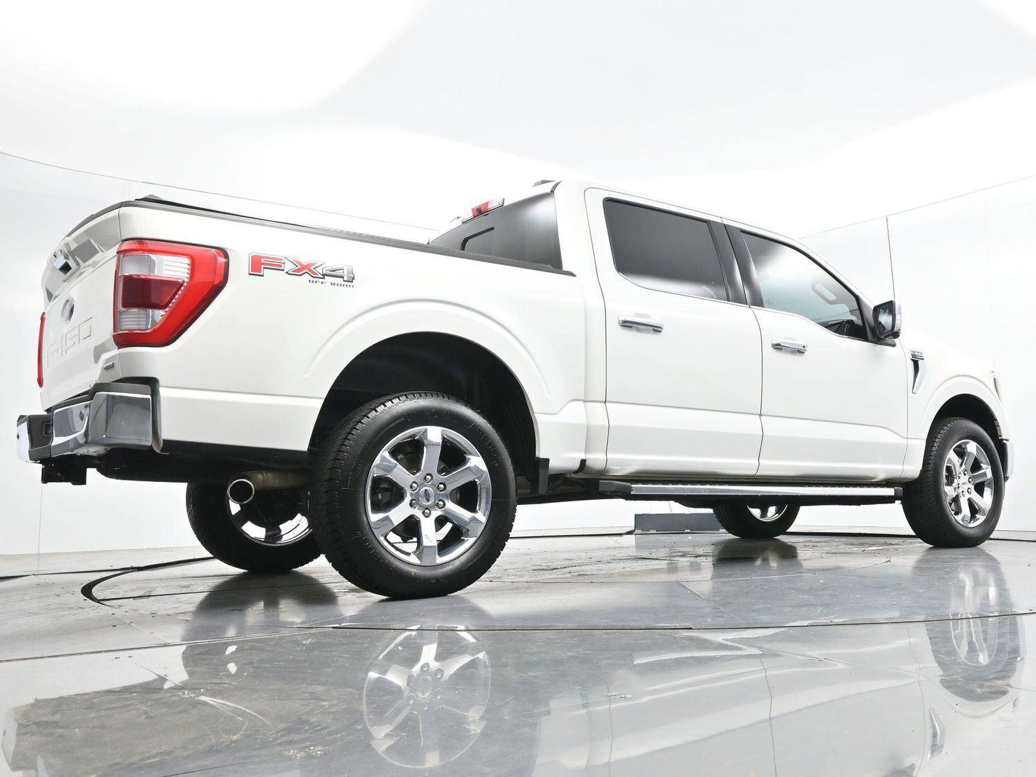 Used 2022 Ford F150 Lariat w/ Equipment Group 502A High image 54