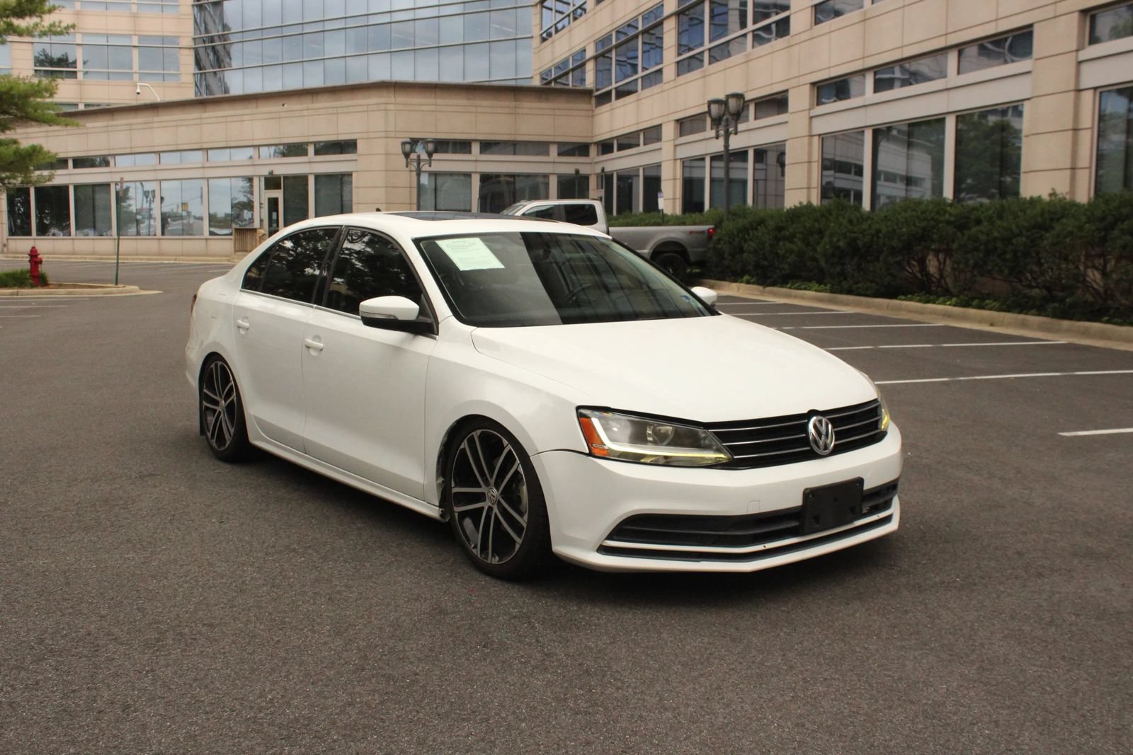 Used 2017 Volkswagen Jetta SE