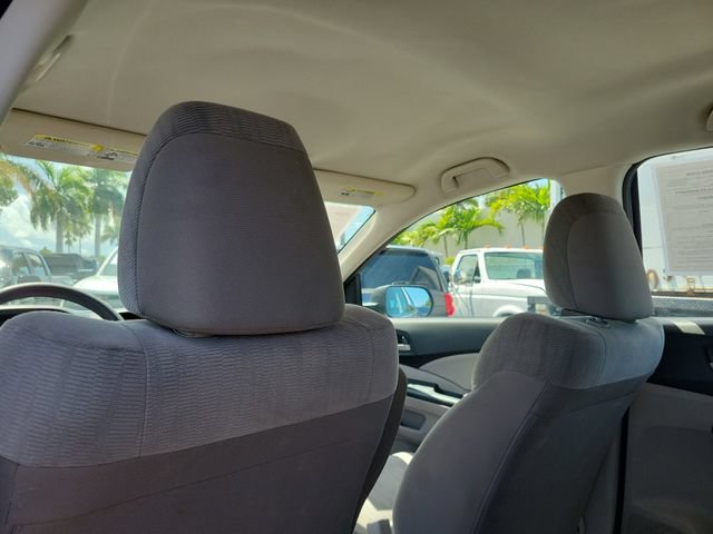 Used 2014 Honda CR-V LX image 10