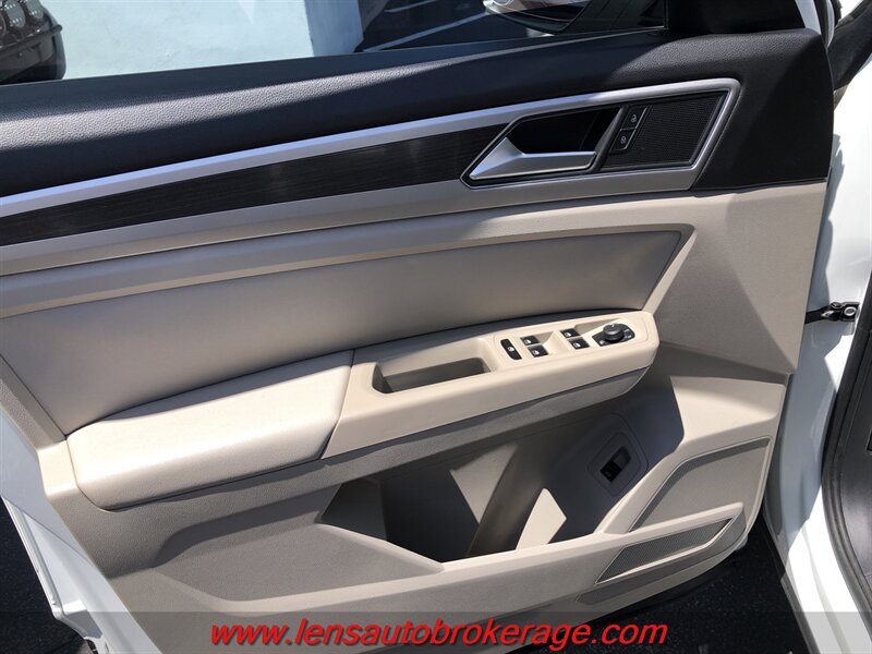 Used 2018 Volkswagen Atlas SE AWD/4WD image 9