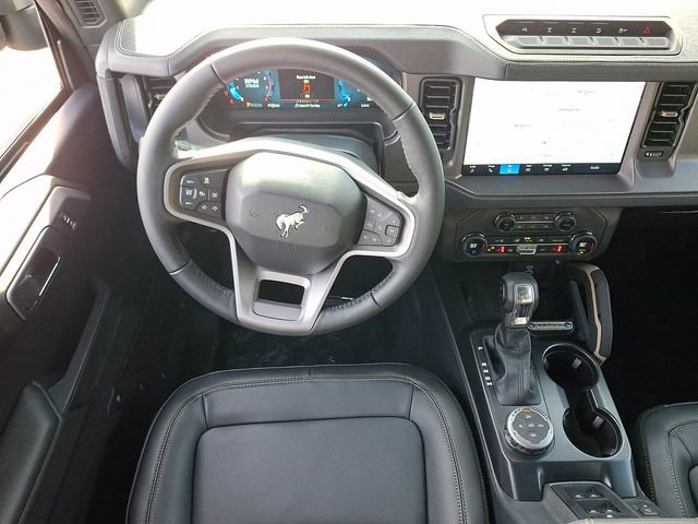 New 2025 Ford Bronco Badlands image 7