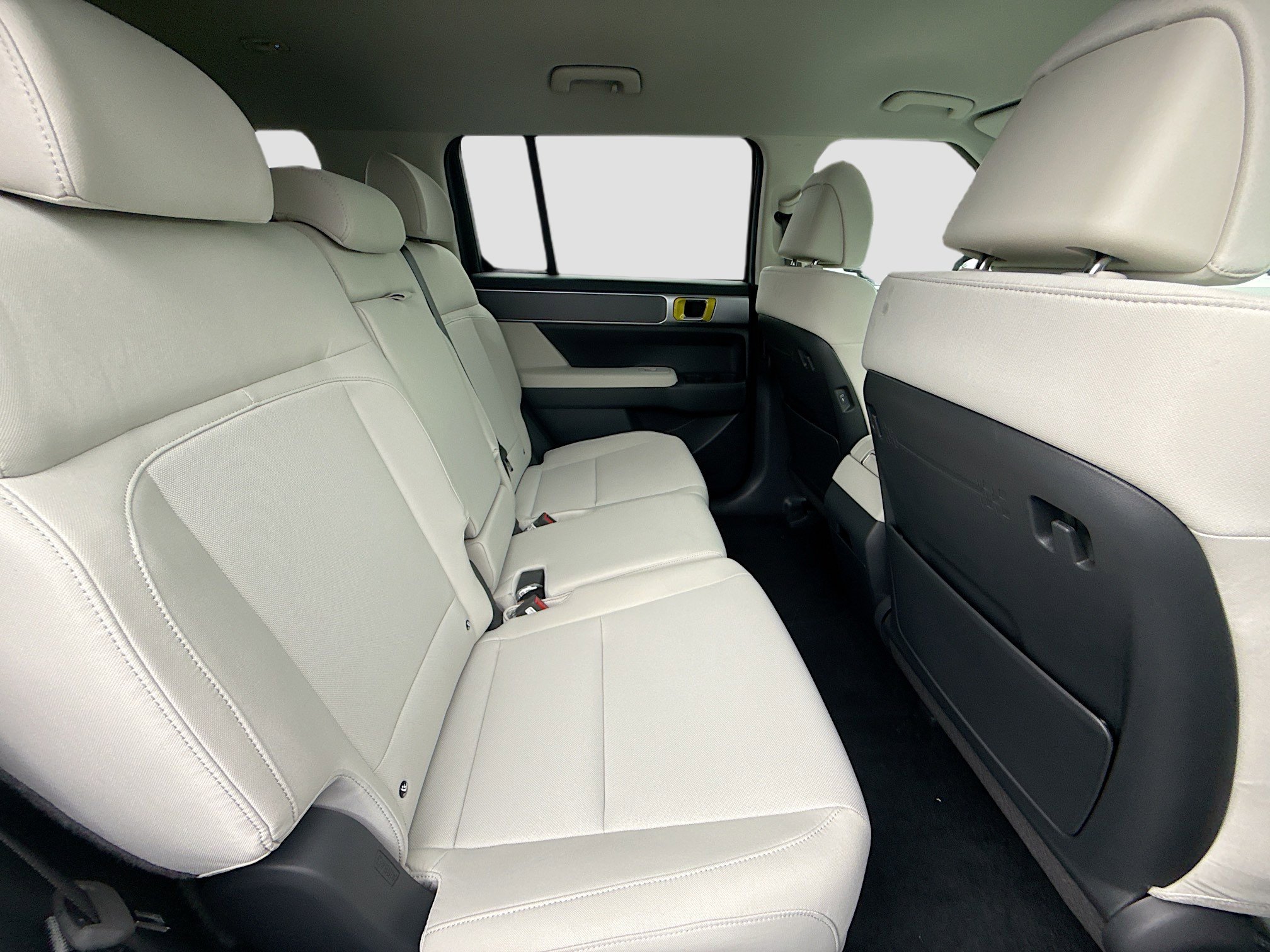 New 2026 Hyundai Santa Fe SE image 19