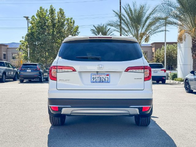 Used 2022 Honda Pilot Touring image 6