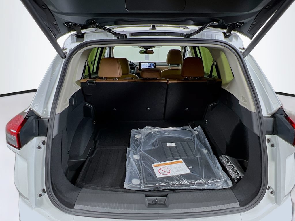 New 2026 Nissan Rogue Platinum AWD/4WD image 26