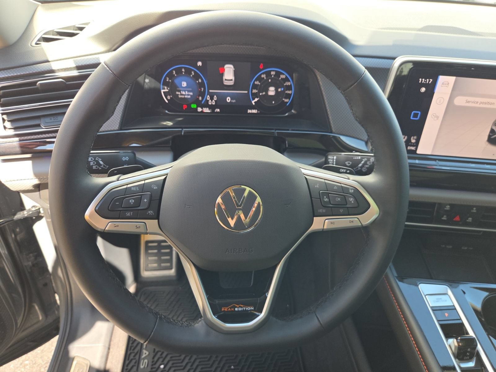Certified 2024 Volkswagen Atlas Peak Edition SEL AWD/4WD image 26
