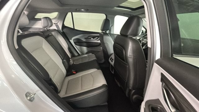 Used 2022 GMC Terrain SLT FWD image 30