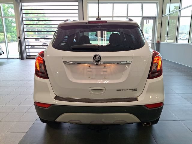 Used 2021 Buick Encore Preferred w/ Safety Package II AWD/4WD image 5