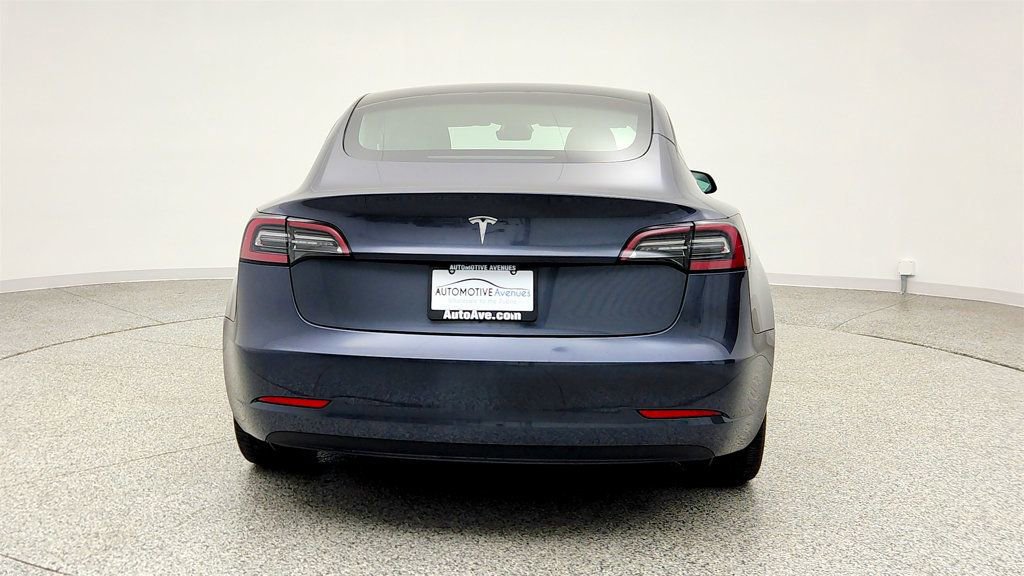 Used 2023 Tesla Model 3 Standard Range image 6
