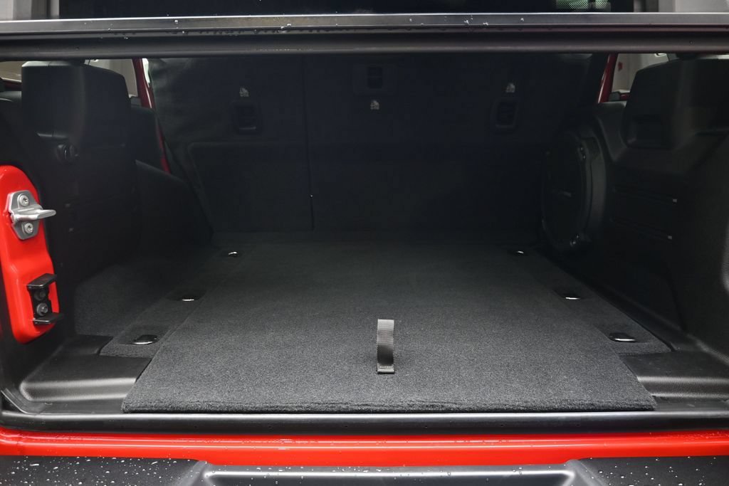 Used 2023 Jeep Wrangler Unlimited Rubicon 392 w/ Dual Top Group AWD/4WD image 33