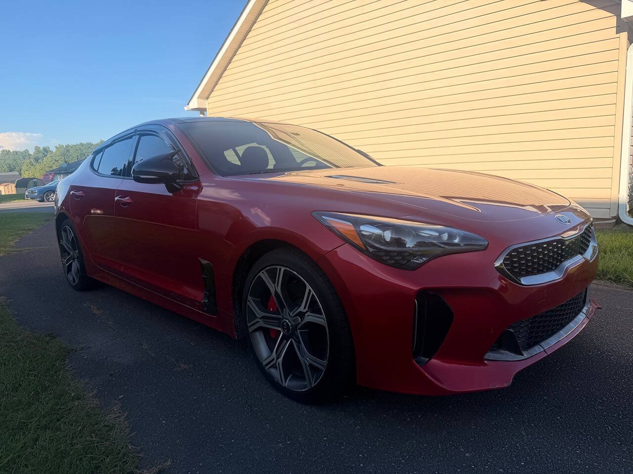 Used 2019 Kia Stinger GT1 RWD image 7