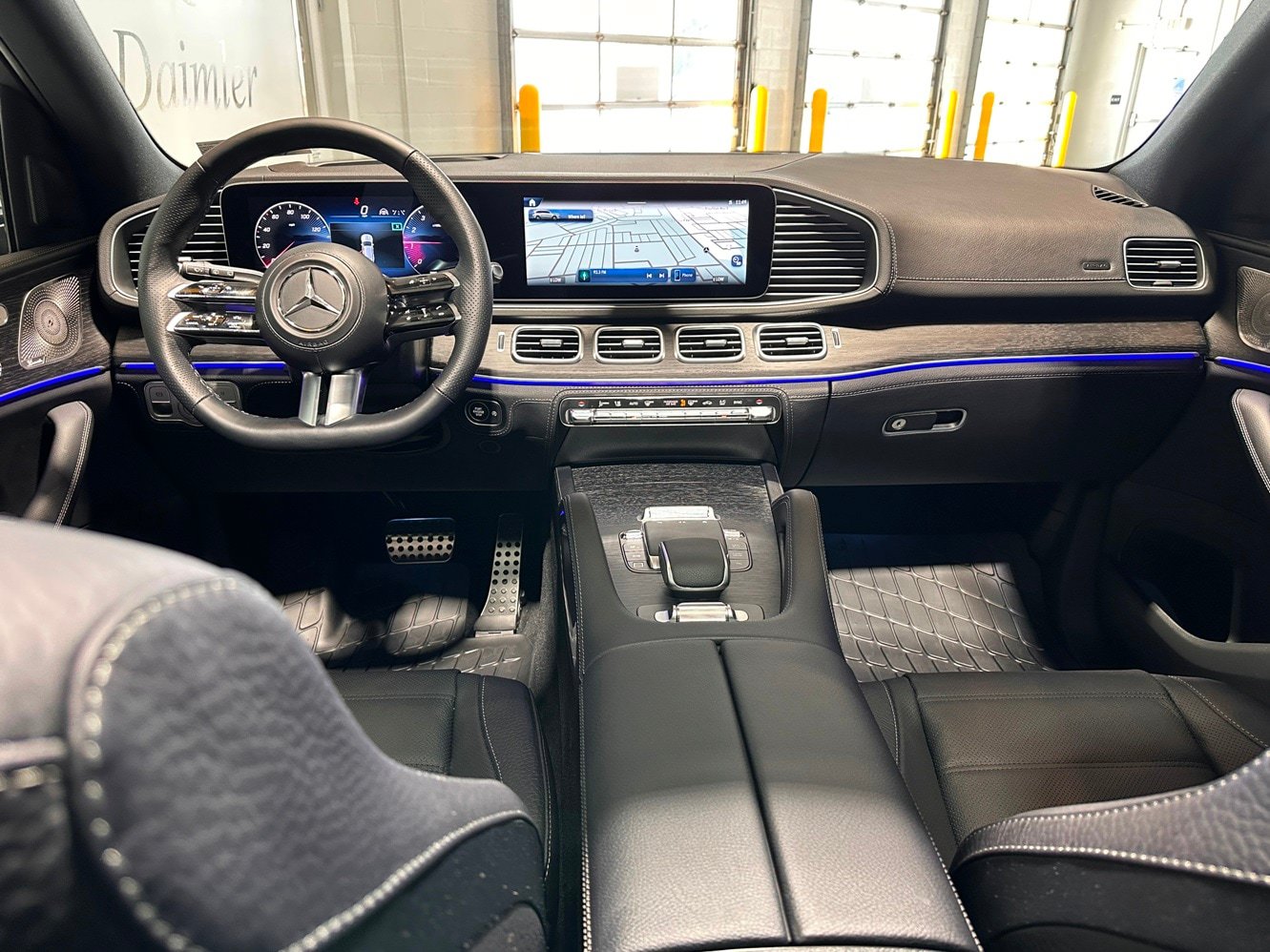 Used 2026 Mercedes-Benz GLS 580 4MATIC image 6