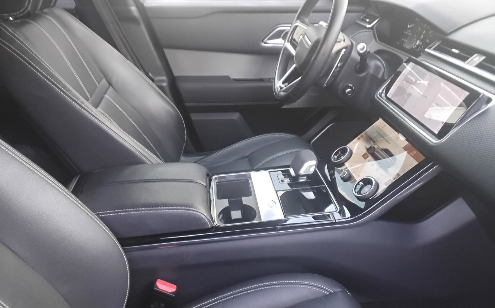 Used 2021 Land Rover Range Rover Velar R-Dynamic S image 27