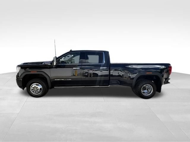 Used 2023 GMC Sierra 3500 Denali w/ Denali Ultimate Package AWD/4WD image 12