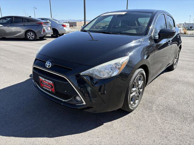Certified 2020 Toyota Yaris LE image 1