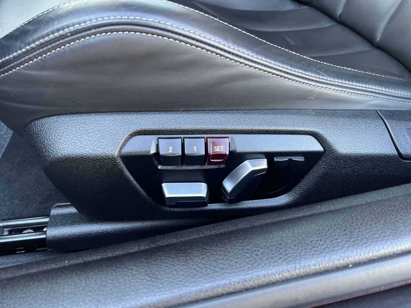 Used 2020 BMW M4 Coupe w/ Competition Package image 14