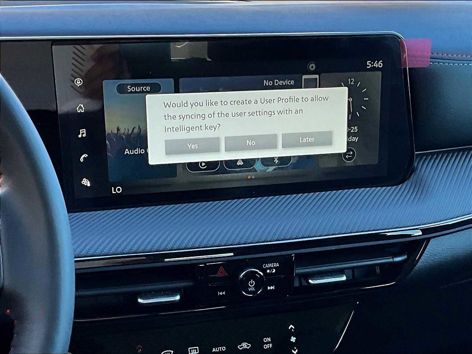 New 2025 Nissan Kicks SR image 11