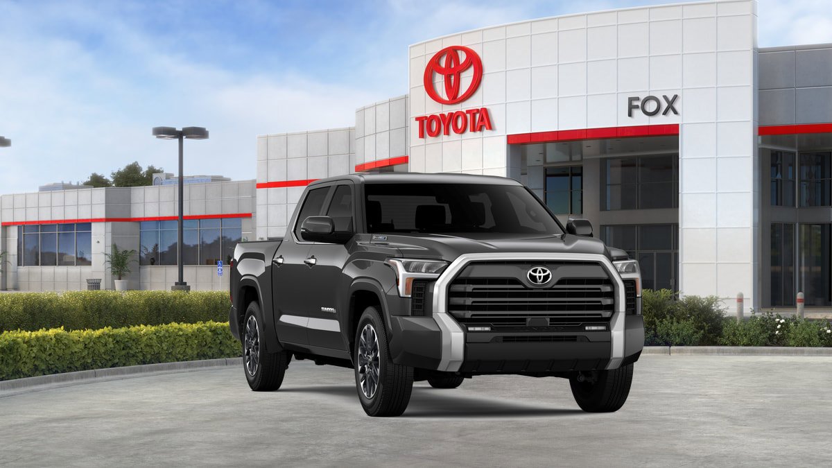 New 2025 Toyota Tundra Limited AWD/4WD image 16