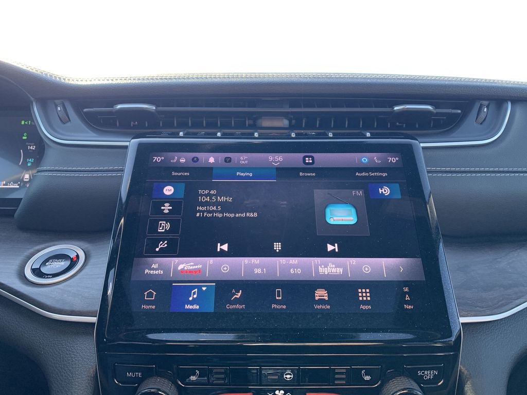 Used 2024 Jeep Grand Cherokee Limited 4xe image 12