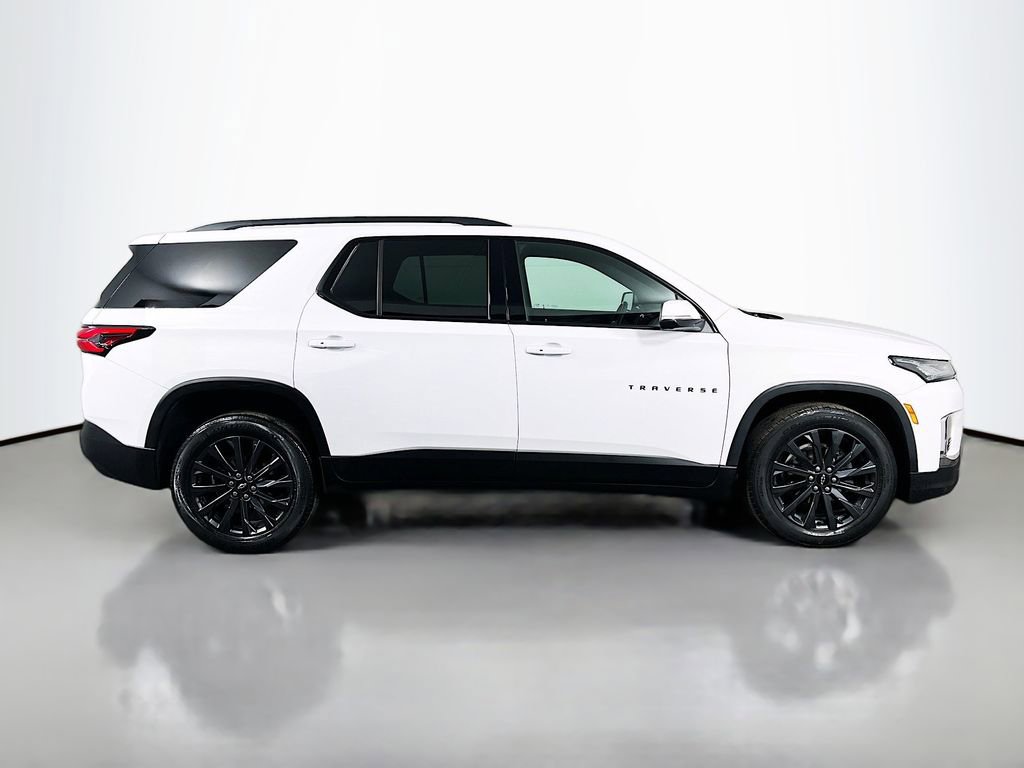 Used 2023 Chevrolet Traverse RS AWD/4WD image 4