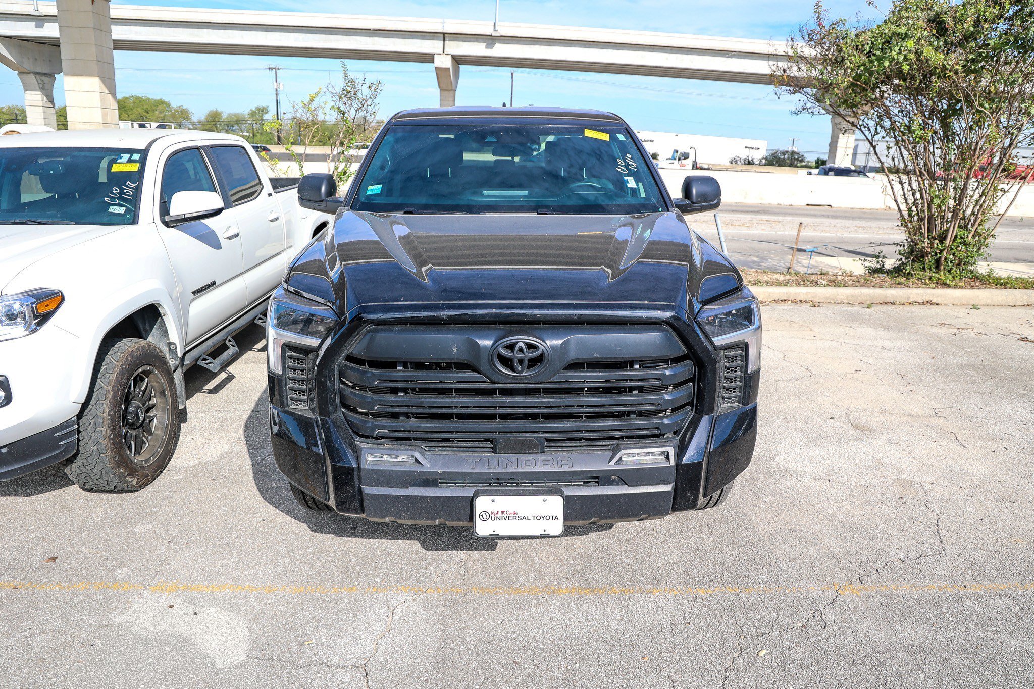 Used 2026 Toyota Tundra SR5 w/ SX Package AWD/4WD image 5