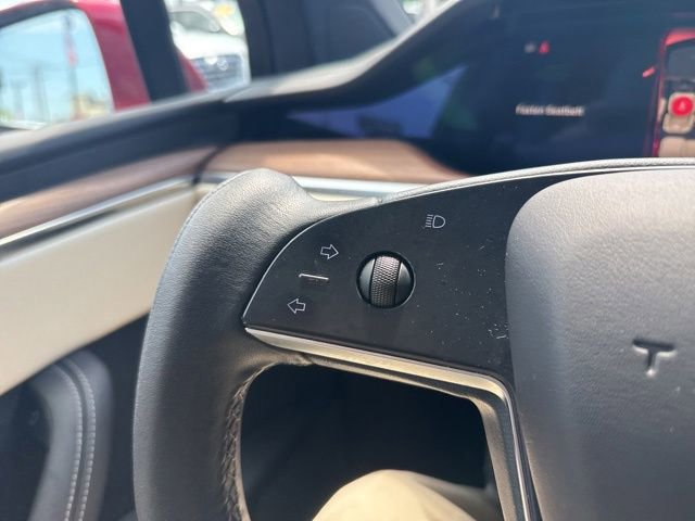Used 2024 Tesla Model X AWD/4WD image 28